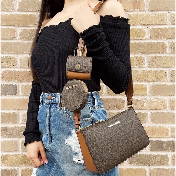 MICHAEL KORS Jet Set Travel Small Logo Shoulder Bag With Pouches - Picture 5 of 5